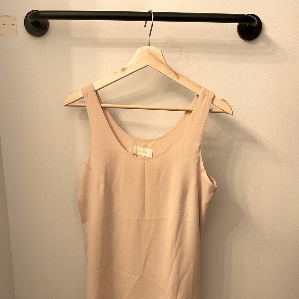 Blush coloured tank top